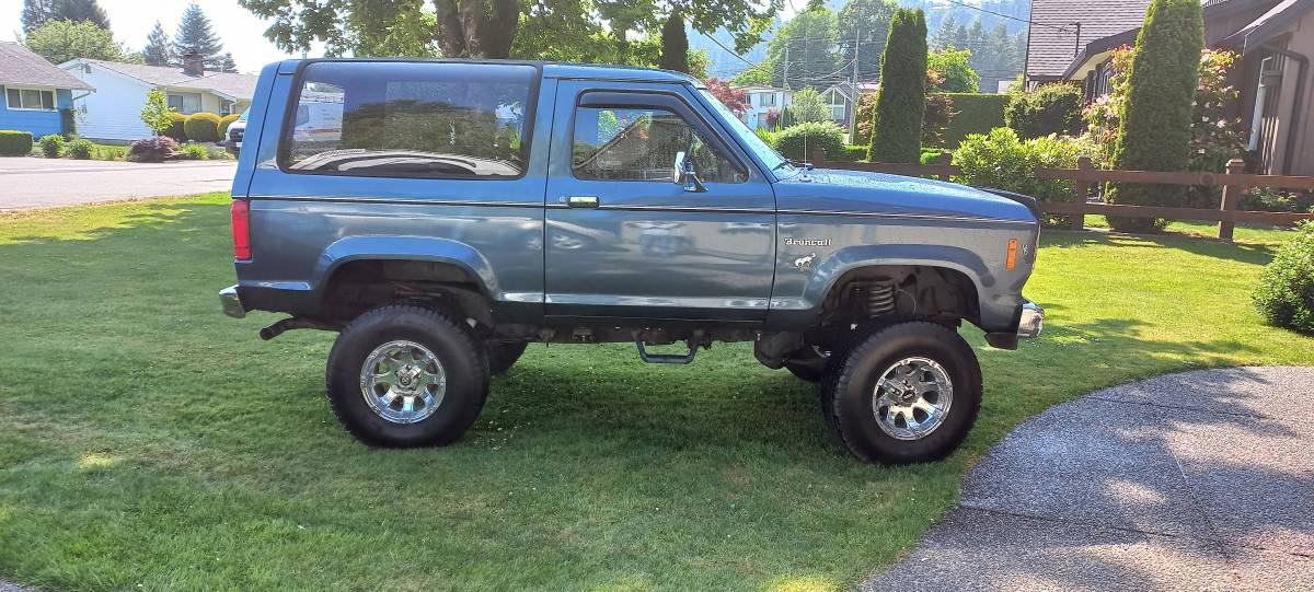 Ford-Bronco-2-1988-2