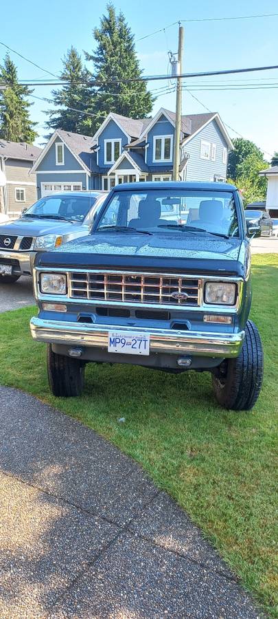 Ford-Bronco-2-1988