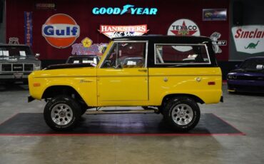 Ford-Bronco-4x4-SUV-1976-2