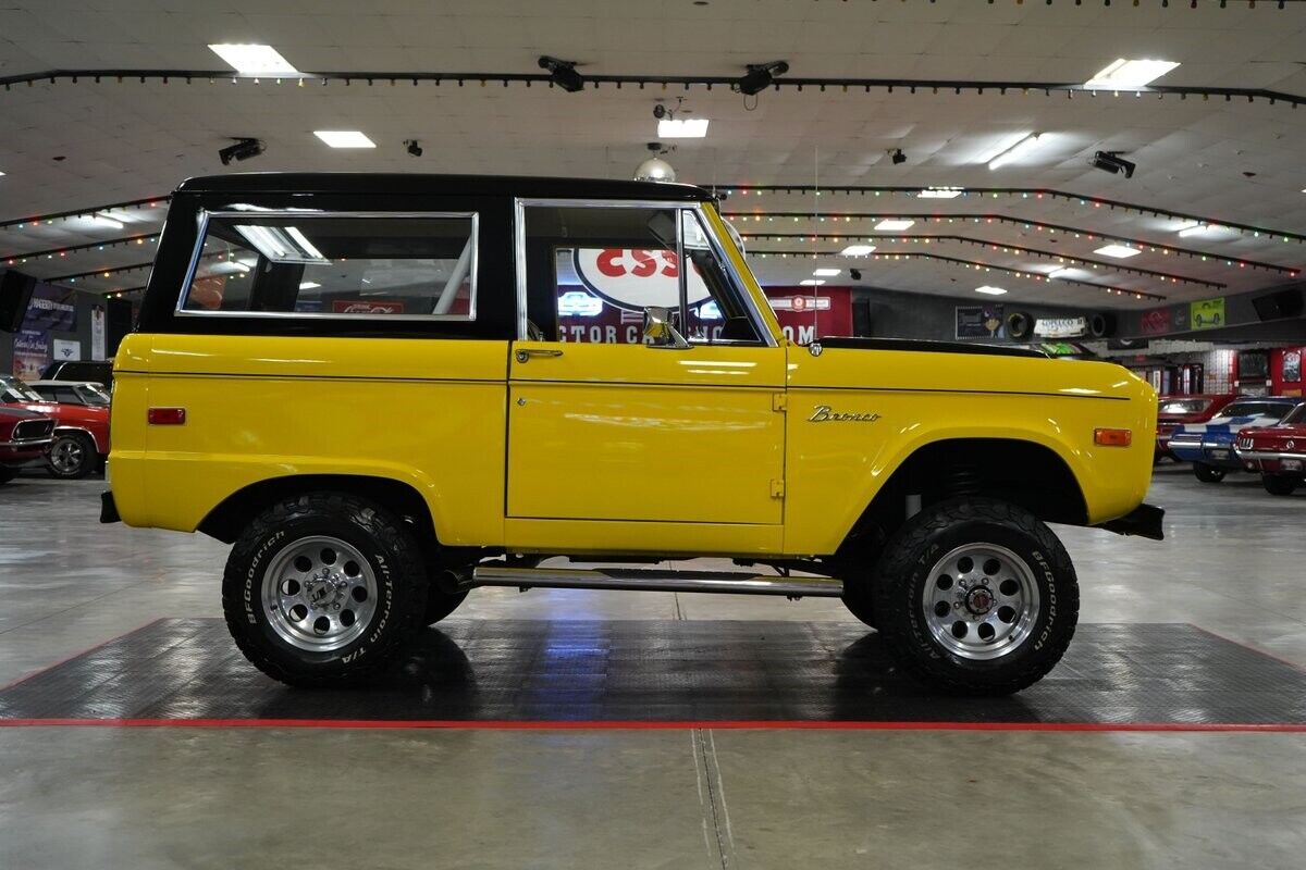 Ford-Bronco-4x4-SUV-1976-23