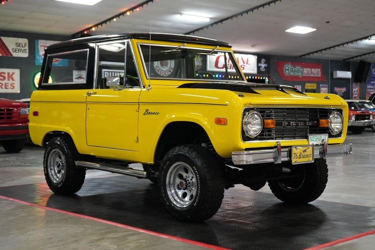 Ford-Bronco-4x4-SUV-1976-24