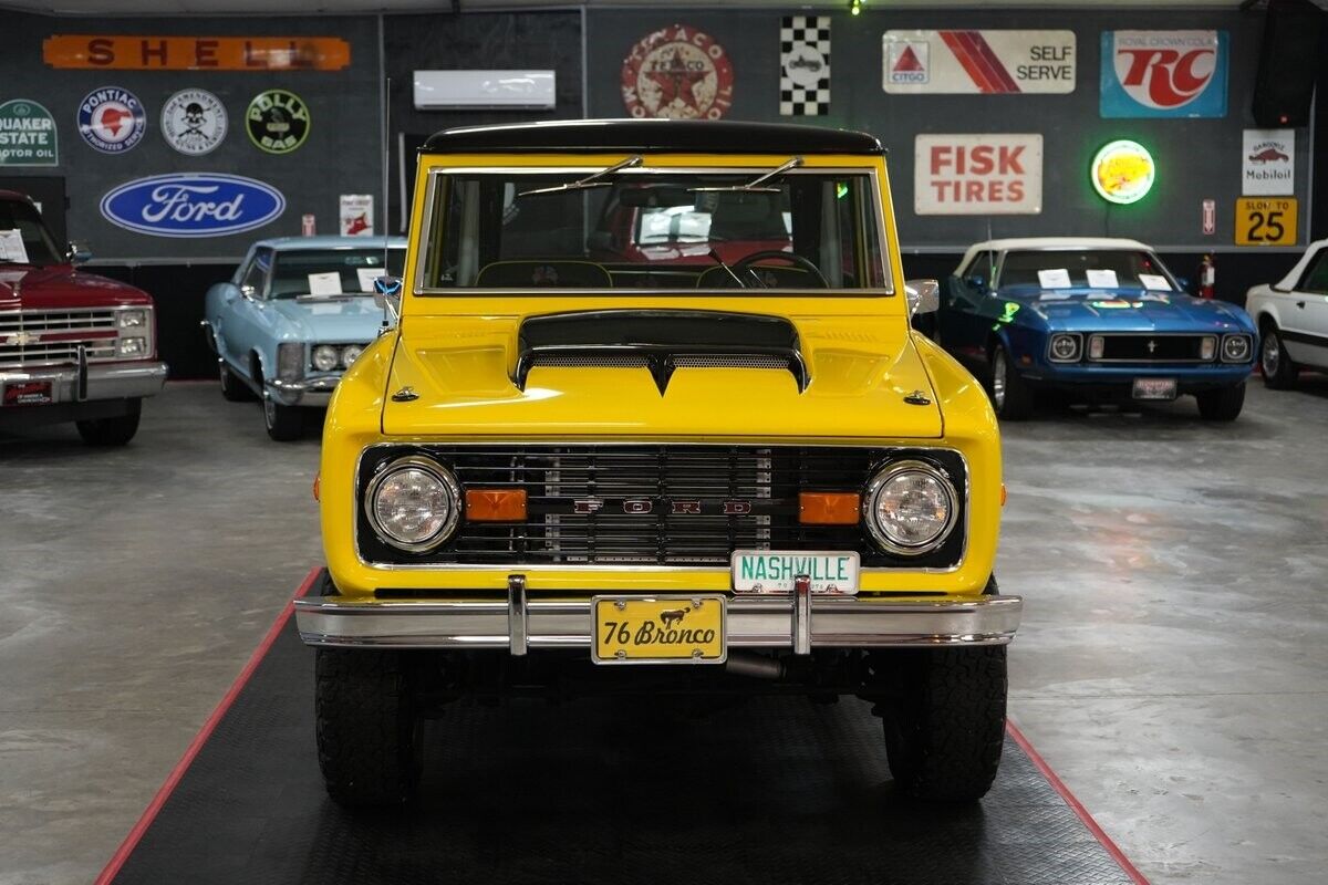 Ford-Bronco-4x4-SUV-1976-8