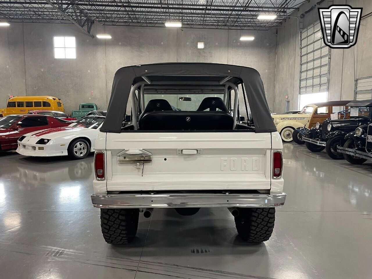 Ford-Bronco-Cabriolet-1968-4