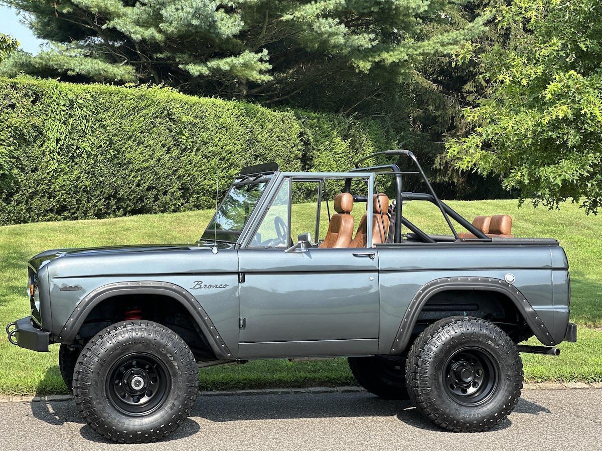 Ford-Bronco-Cabriolet-1969-26