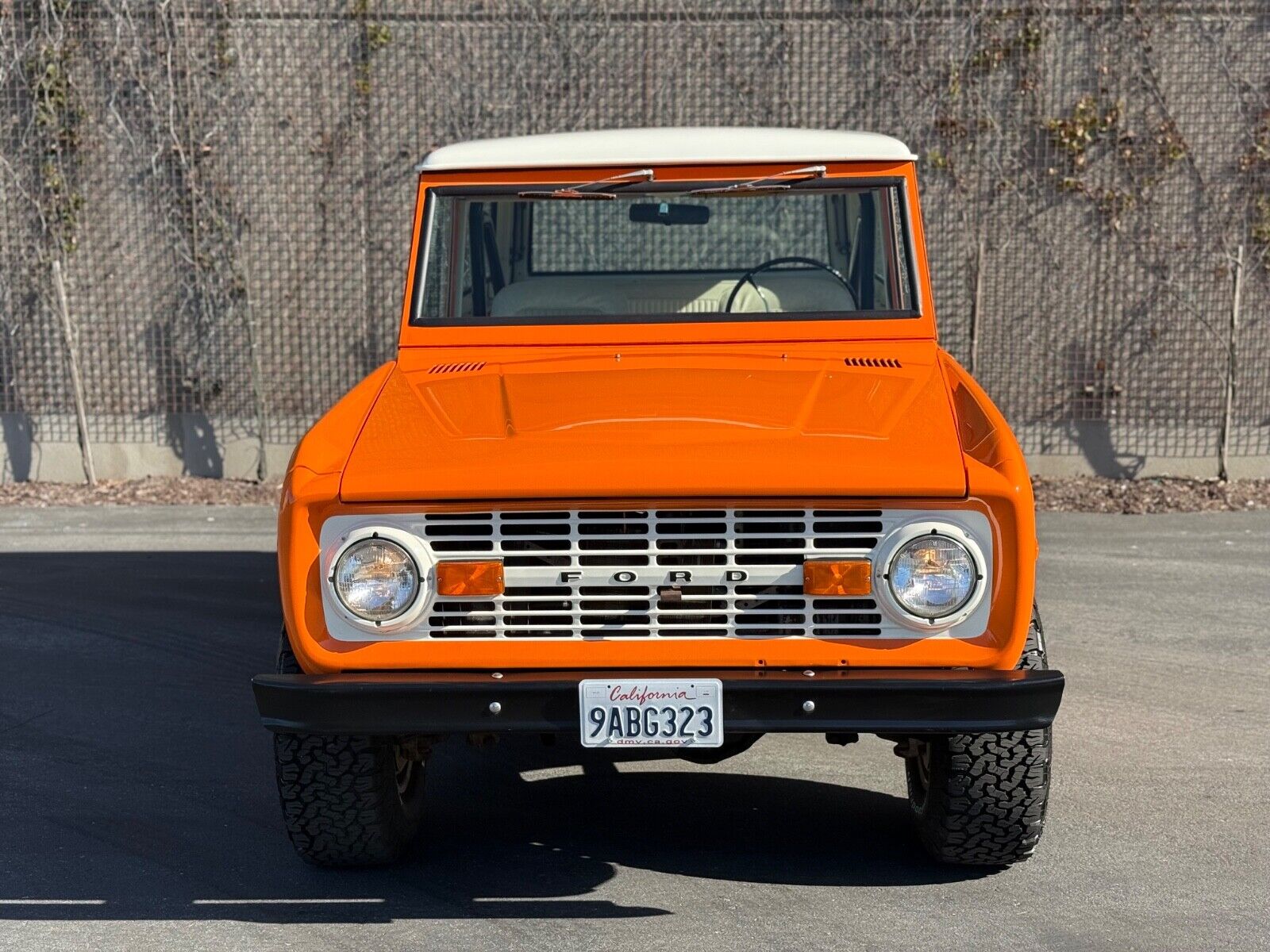 Ford-Bronco-Cabriolet-1977-2