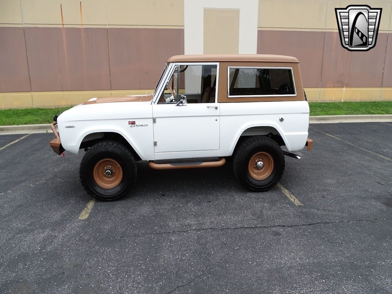 Ford-Bronco-Cabriolet-1977-3