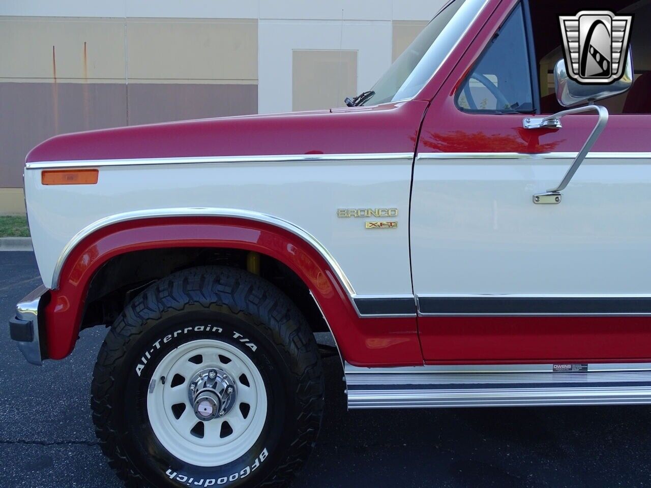 Ford-Bronco-Cabriolet-1985-11