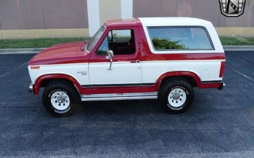 Ford-Bronco-Cabriolet-1985-4