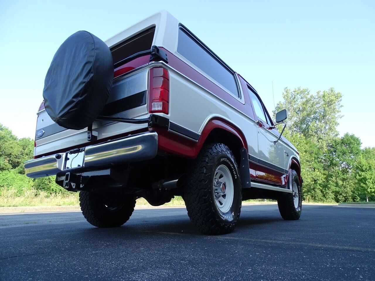 Ford-Bronco-Cabriolet-1985-7