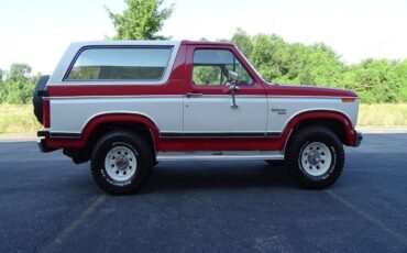 Ford-Bronco-Cabriolet-1985-8