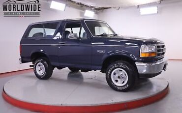 Ford-Bronco-Custom-1993-1