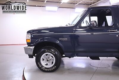 Ford-Bronco-Custom-1993-6