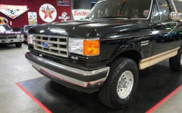 Ford-Bronco-Eddie-Bauer-4x4-SUV-1991-26