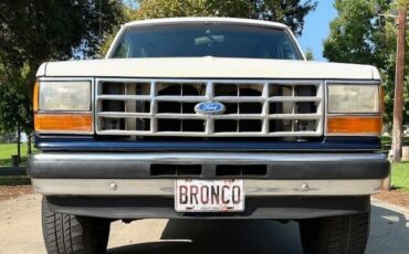 Ford-Bronco-II-SUV-1990-5