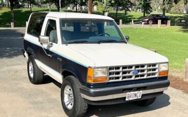 Ford-Bronco-II-SUV-1990-7