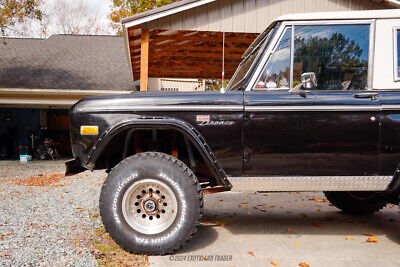 Ford-Bronco-Pickup-1976-3