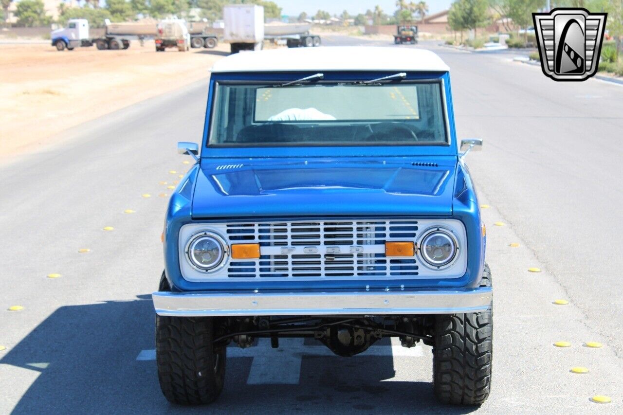 Ford-Bronco-Pickup-1976-3