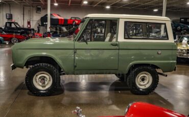 Ford-Bronco-SUV-1966-9