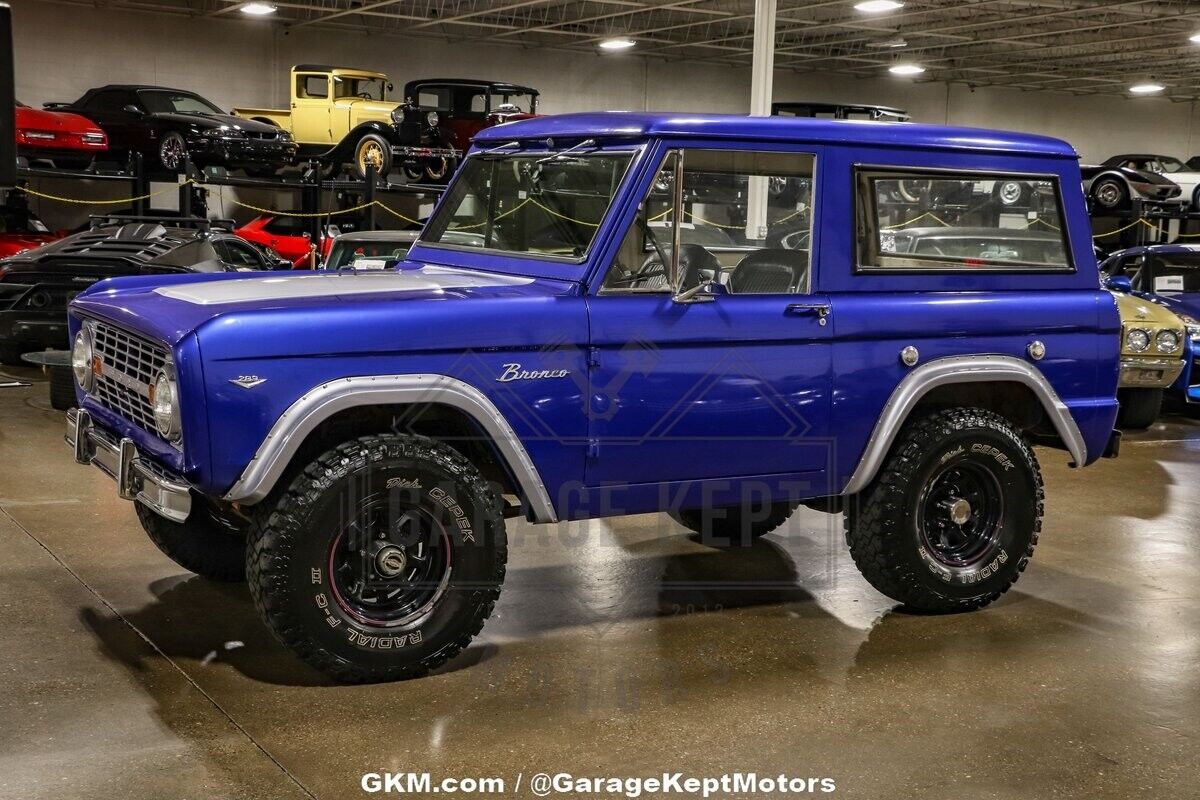 Ford-Bronco-SUV-1967-8