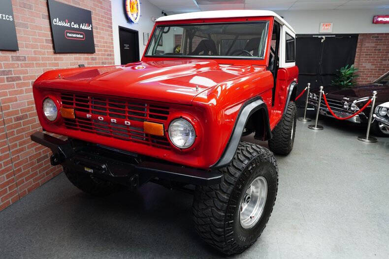 Ford-Bronco-SUV-1969-4