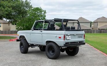 Ford-Bronco-SUV-1976-2