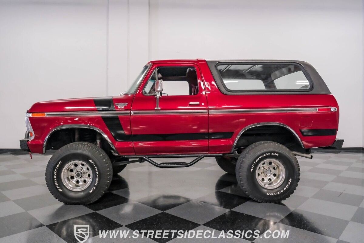 Ford-Bronco-SUV-1978-2