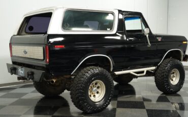 Ford-Bronco-SUV-1979-10