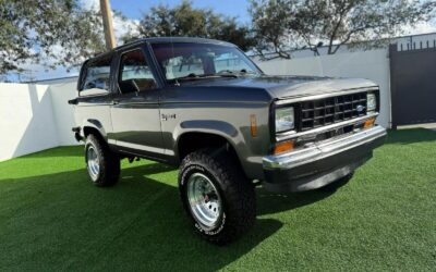 Ford Bronco SUV 1988 à vendre