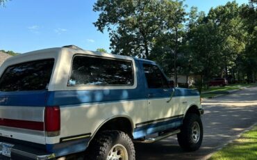 Ford-Bronco-SUV-1989-1