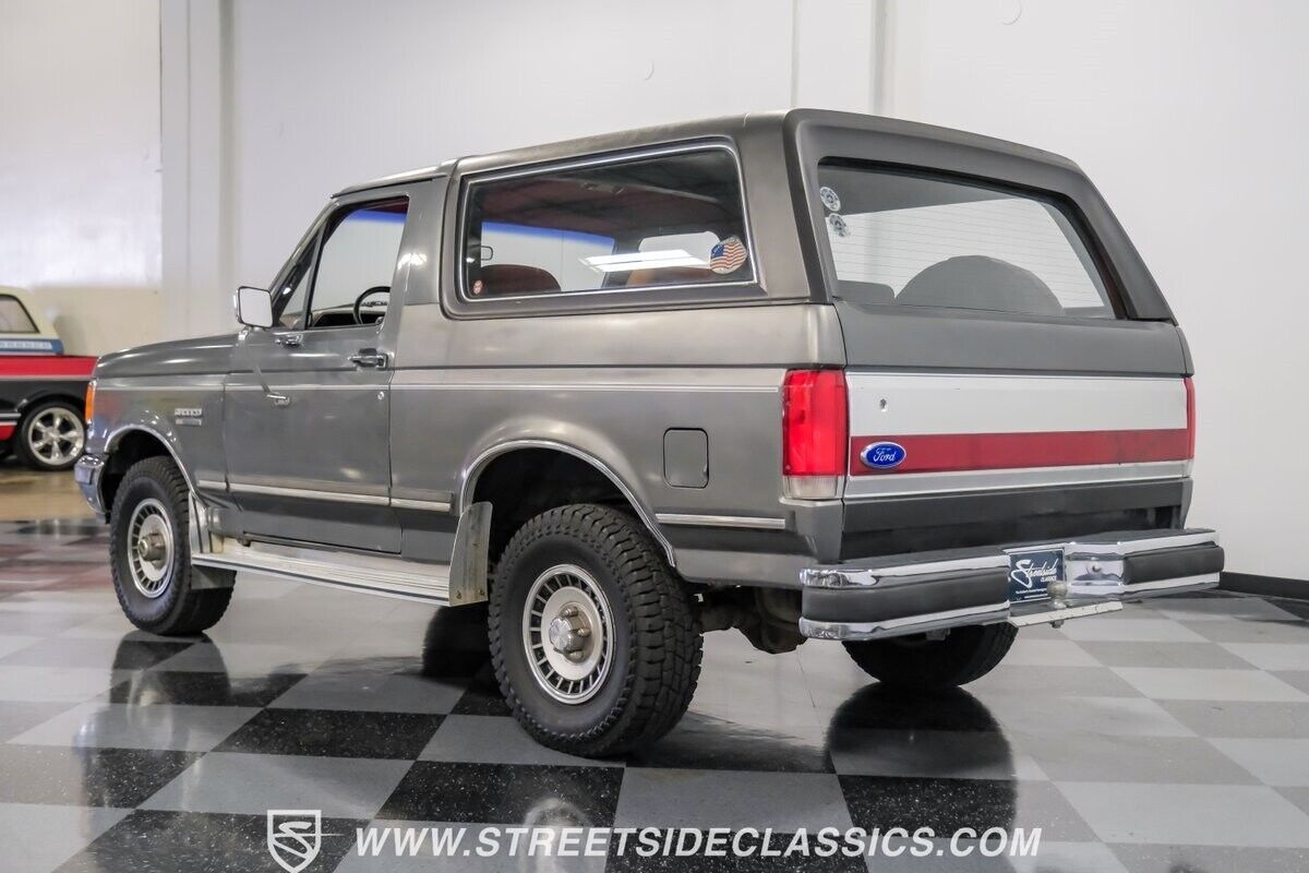 Ford-Bronco-SUV-1989-9