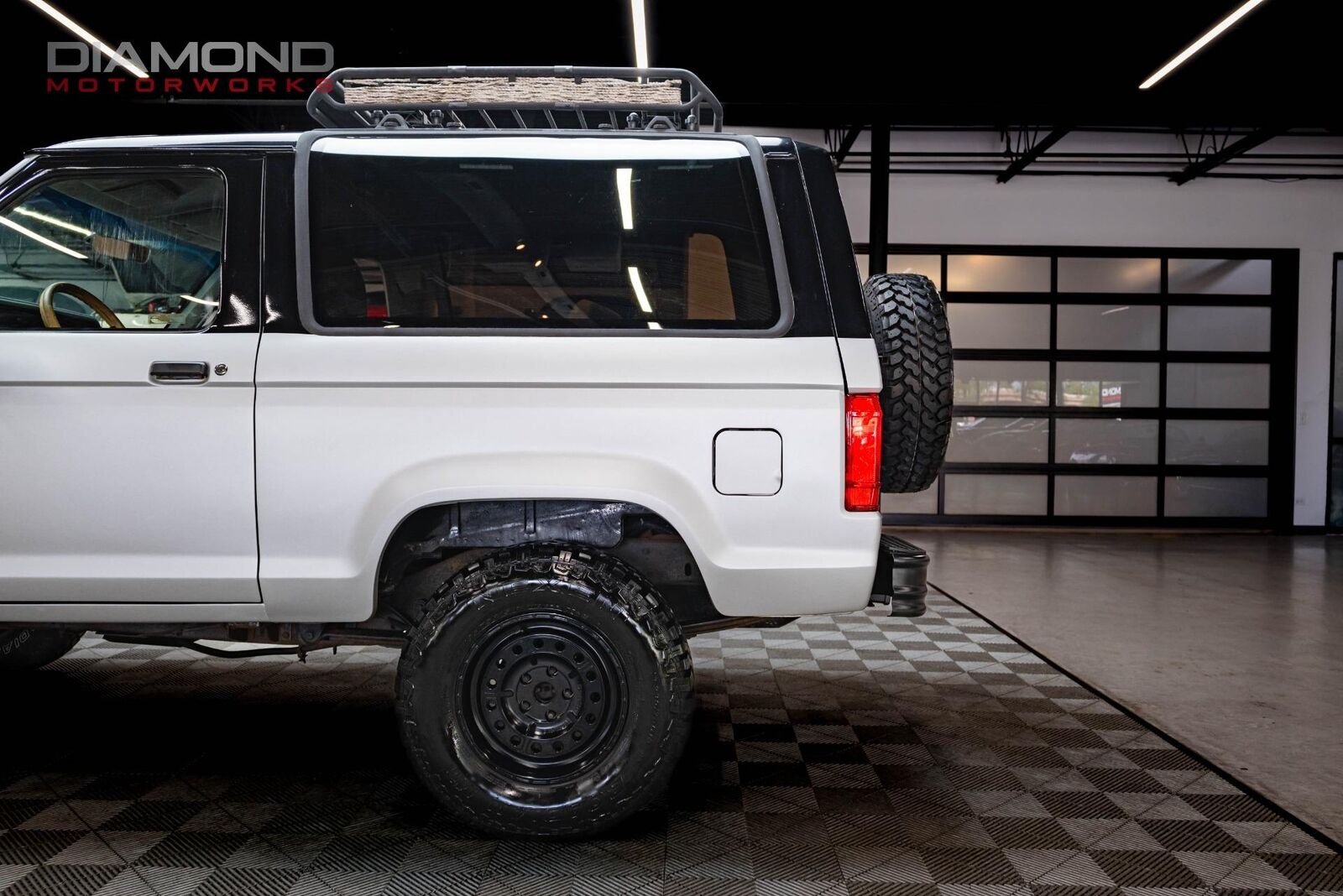 Ford-Bronco-SUV-1990-8