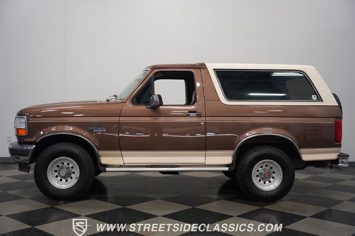 Ford-Bronco-SUV-1993-2