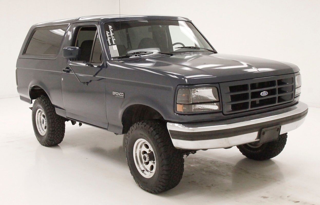 Ford-Bronco-SUV-1993-5