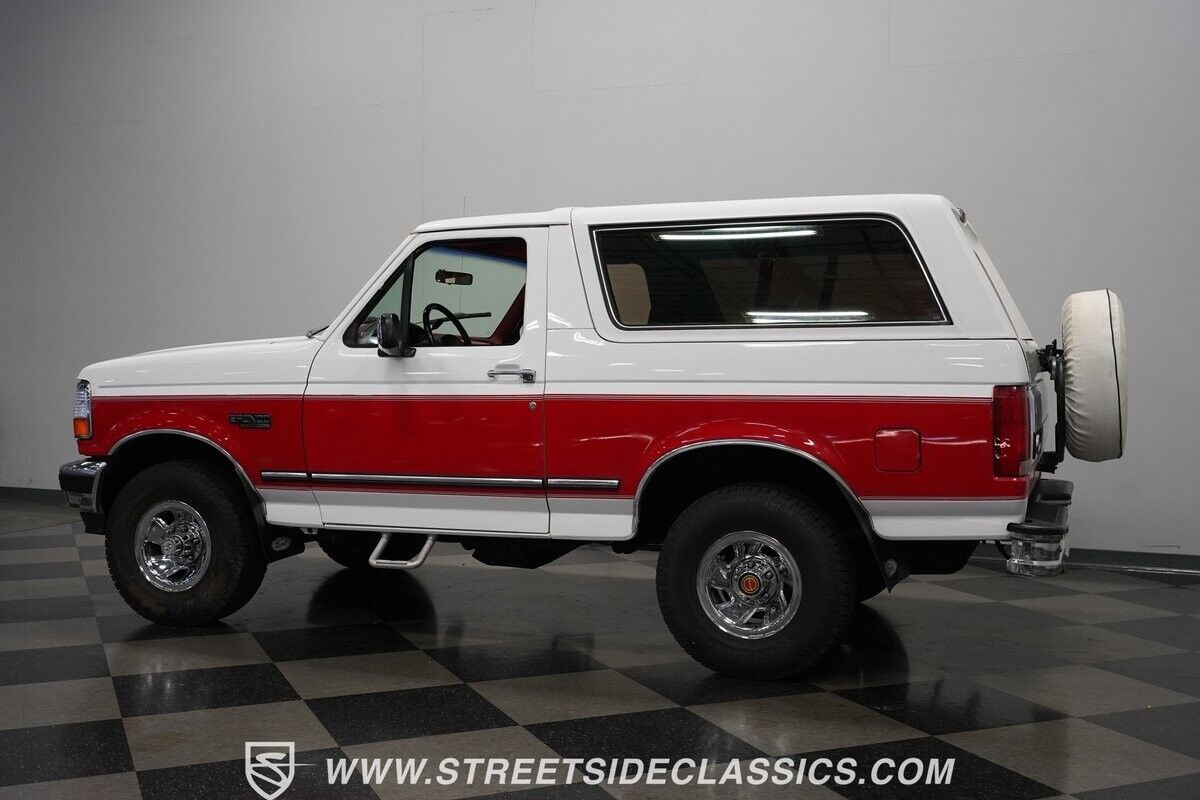 Ford-Bronco-SUV-1993-9