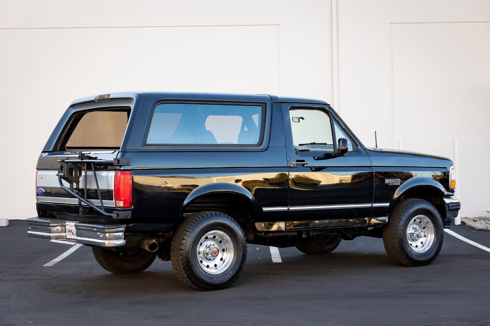 Ford-Bronco-SUV-1994-2