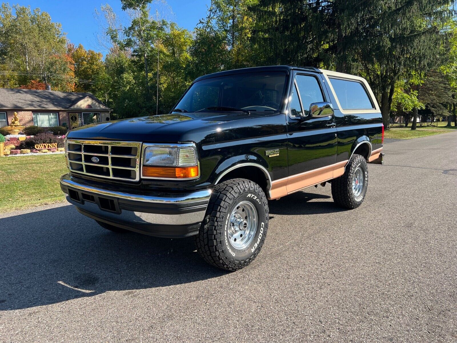 Ford-Bronco-SUV-1994-21