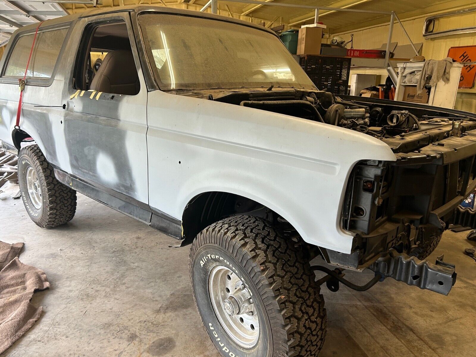 Ford-Bronco-SUV-1994-3