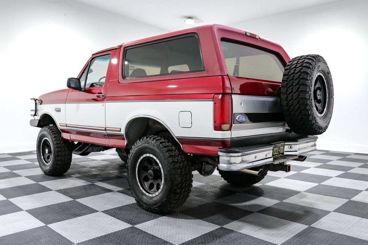 Ford-Bronco-SUV-1994-4