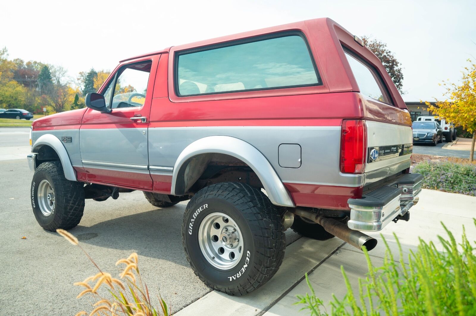 Ford-Bronco-SUV-1995-10