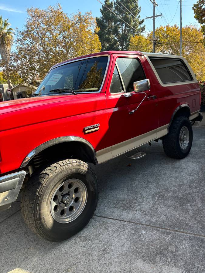 Ford-Bronco-eddie-bauer-1990-6