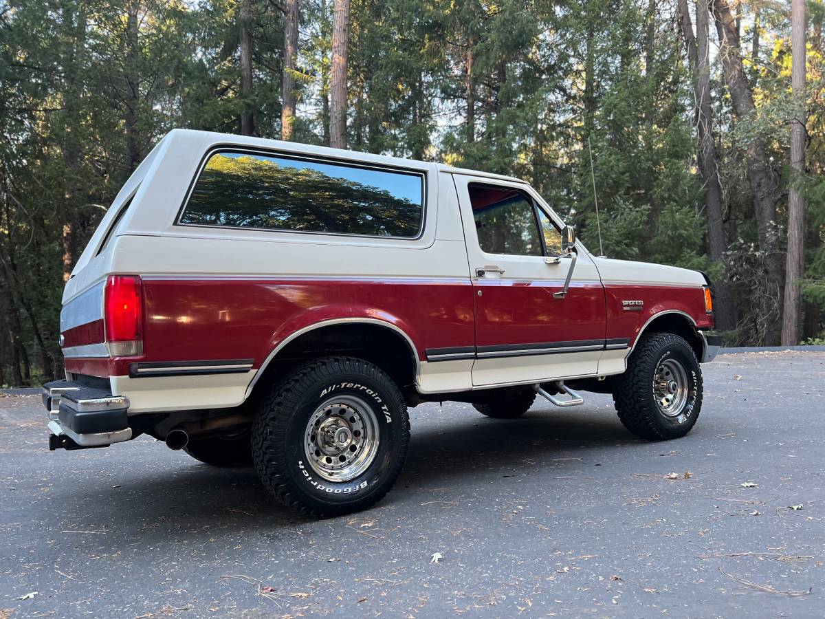 Ford-Bronco-xlt-1990-6