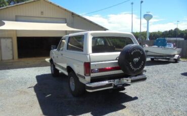 Ford-Bronco-xlt-1991-3