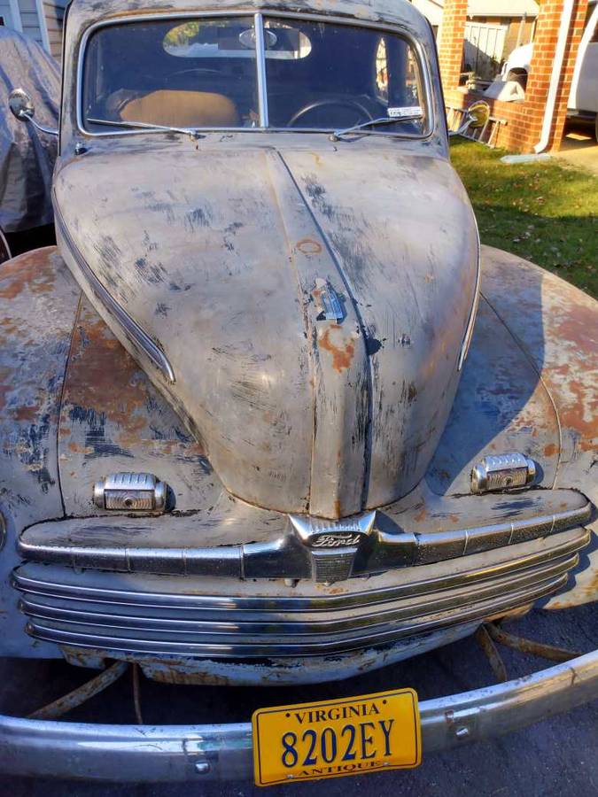 Ford-Business-coupe-1946-7