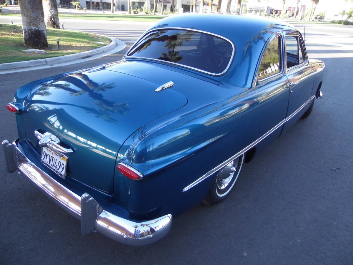 Ford-Business-coupe-1949-1