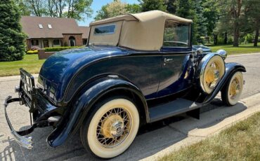 Ford-Cabriolet-1932-5