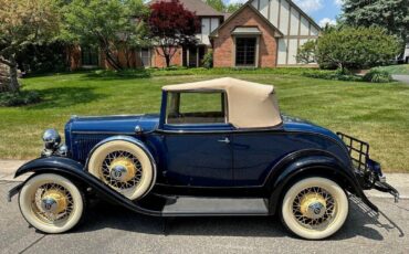 Ford-Cabriolet-1932-9