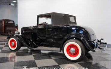 Ford-Cabriolet-Cabriolet-1932-8