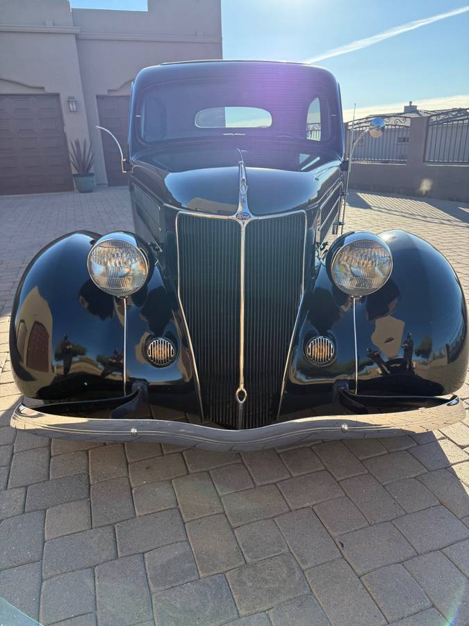 Ford-Coupe-1936-11