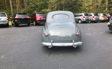 Ford-Coupe-1948-17