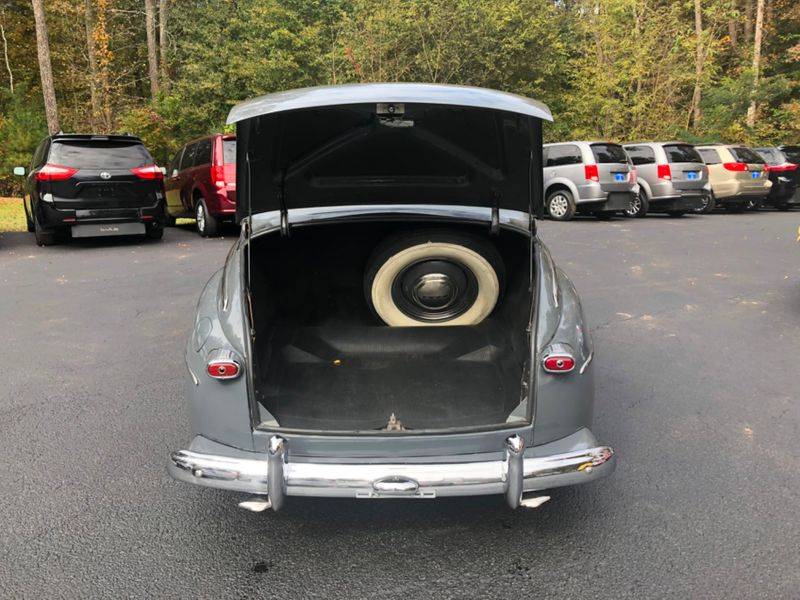 Ford-Coupe-1948-20